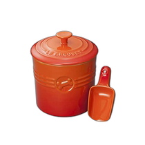(Direct mail from Japan) Le Creuset pet food container orange 2 35 liters for pet food