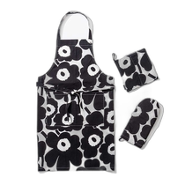 Direct mail from Japan Marimekko Womens kitchen supplies set apron oven mitts Pieni Unikk