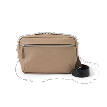 Japanese direct mail EPOCA UOMO Mens Simple Design Leather Slip Bag M1131301__