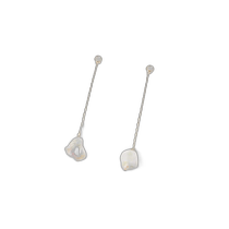 Japanese direct mail URBAN RESEARCH long chain freshwater pearl charm pendant elegant moving elegant and fashionable