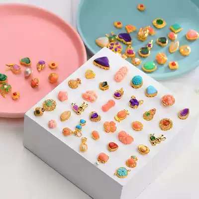 Zeng Bu Qingtang Yiju double anchor live room recommended special shot hyperlink Little girl jewelry Old gold carving burning blue