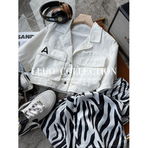 Clearance picking up leaks titanium good to wear ~ big pocket coat ladies casual commuter letters white top