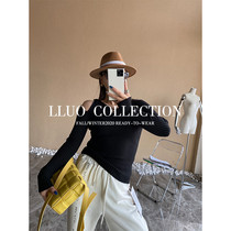 Clearance Pickup 36% Wool Blend 2021 New Fashion Off-shoulder V-neck Slim White Knit