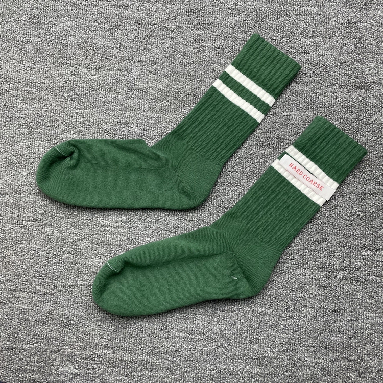 60684 Guozhuan Fish New Cotton Unisex Couple Casual Mid-Calf Socks