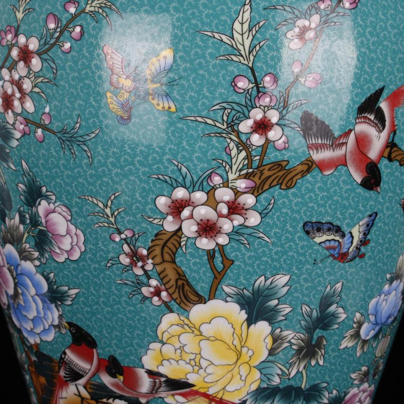 Jingdezhen porcelain in qianlong blue colored enamel charactizing a Chinese domestic outfit company store large vase