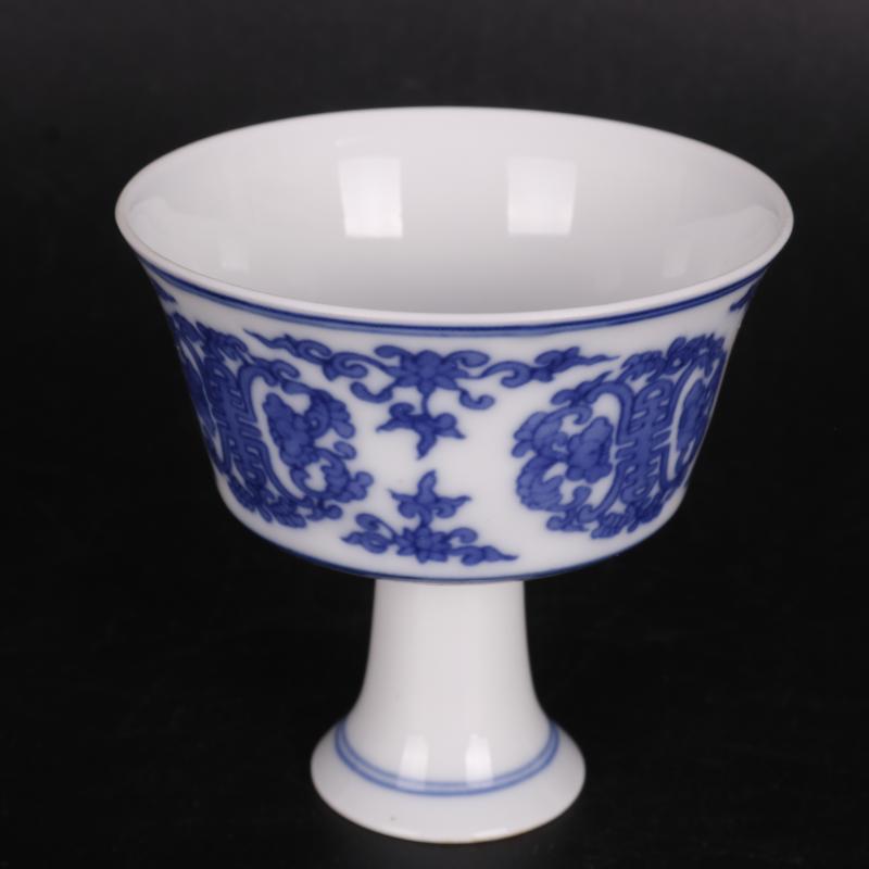 In blue and white life of word lines best cup antique handicrafts, household of Chinese style China antique curio collection