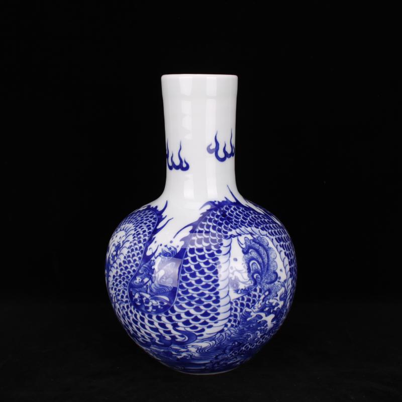 Jingdezhen porcelain dragon reward bottle on the celestial sphere imitation qianlong Chinese classical sitting room porch vase furnishing articles