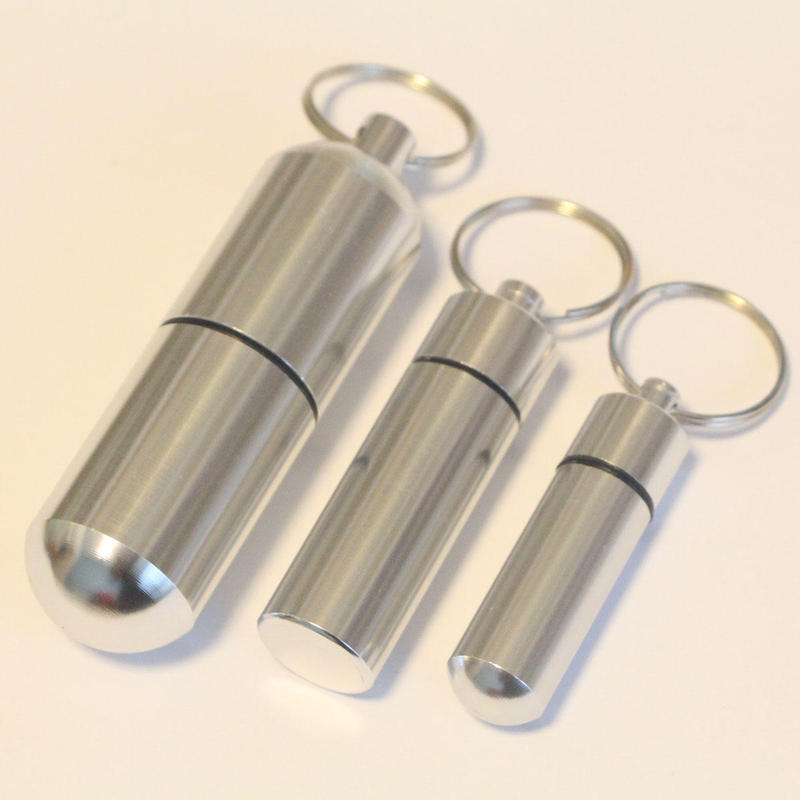 Pure Titanium Medicine Box, Portable and Easy to Carry, Small Medicine Box, Titanium Alloy Light-Blocking and Airtight Medicine Bottle, Nitroglycerin Keychain