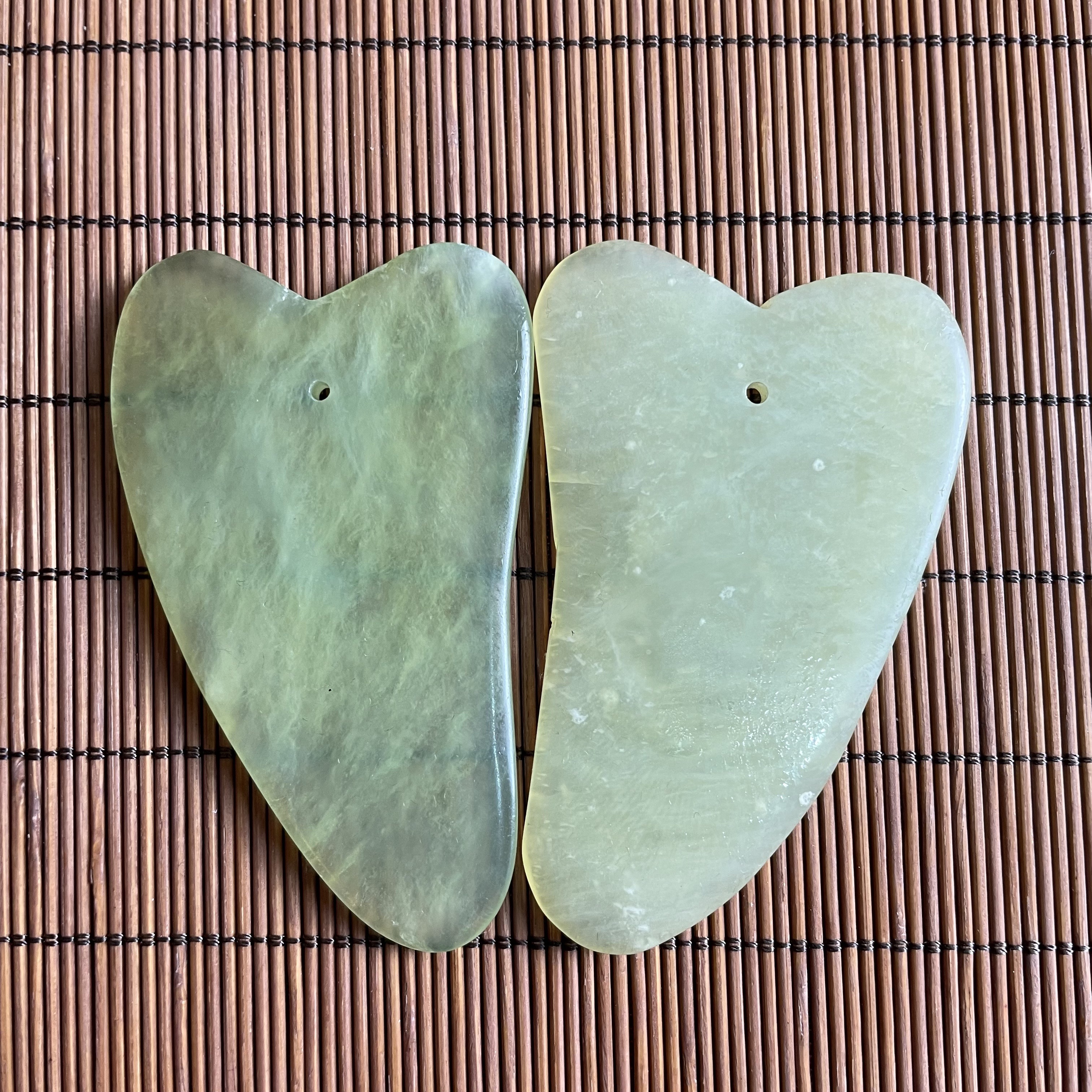 KK preferred Xiuyan yushi scraping board color random