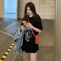 Black short sleeve T-shirt female loose foreign style Han fan 2021 new design sense hot drill long round neck collar large version