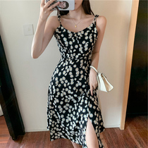 Little Daisy floral dress female summer 2021 new waist slim sexy skirt French Platycodon grandiflorum suspenders skirt