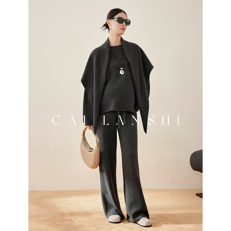 Cai Lanshi Maternity 2026 Autumn/Winter New Knitted Sweater Top Set French Off-Shoulder Slimming Maternity Pants for Women