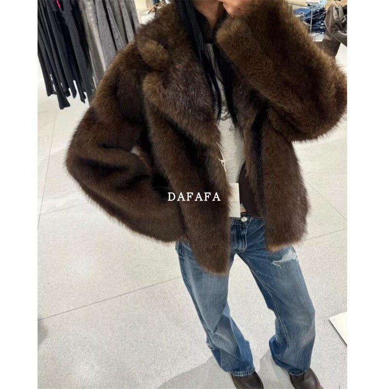 Gorgeous Brown Lapel Faux Fur Short Coat for Women, Winter Plush Warm Thickened Coat 4391832