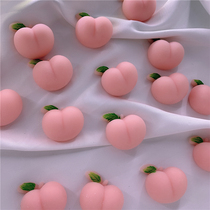 Apply the mobile phone shell Decompression Pinch of Peach Decoration Accessories DIY Silicone can knead the Q-bounty Peach Cell Phone Shell Decoration Cute And Soft Fart Peaches Mesh Red Pinable Female net Red Accessories Tide
