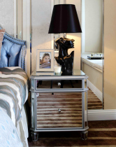 Light luxury European bedside table modern minimalist bedroom mirror bedside cabinet storage bed head storage cabinet ins bedside table