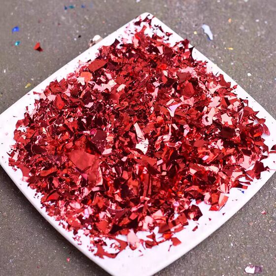 Wedding salute filled with shredded confetti bar props atmosphere hand-throwing colored paper glitter sequin fragments golden egg sprinkled flower paper