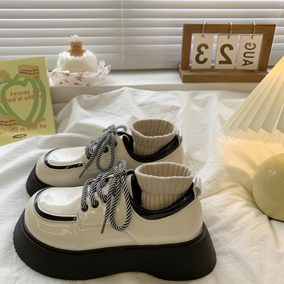 taobao agent Tide, white demi-season high footwear platform, 2023, trend of season