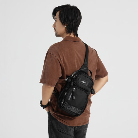 Chest bag men's large-capacity crossbody bag Oxford cloth men's bag casual shoulder bag sports backpack trendy men's canvas bag