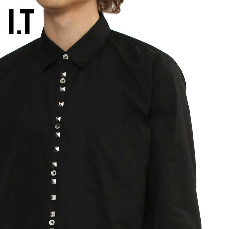 ИТ CDG COMME des GARCONS HOMME BLACK рубашка с длинным рукавом однотонная с заклепками парный ремешок