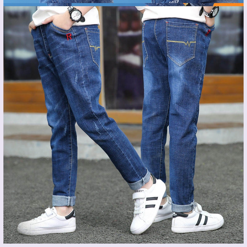 Bé 15 tuổi quần ròng thời trang màu đỏ giá rẻ mùa xuân váy boy denim mùa xuân và mùa thu trẻ em 150cm mùa hè 12 tuổi mặc bên ngoài