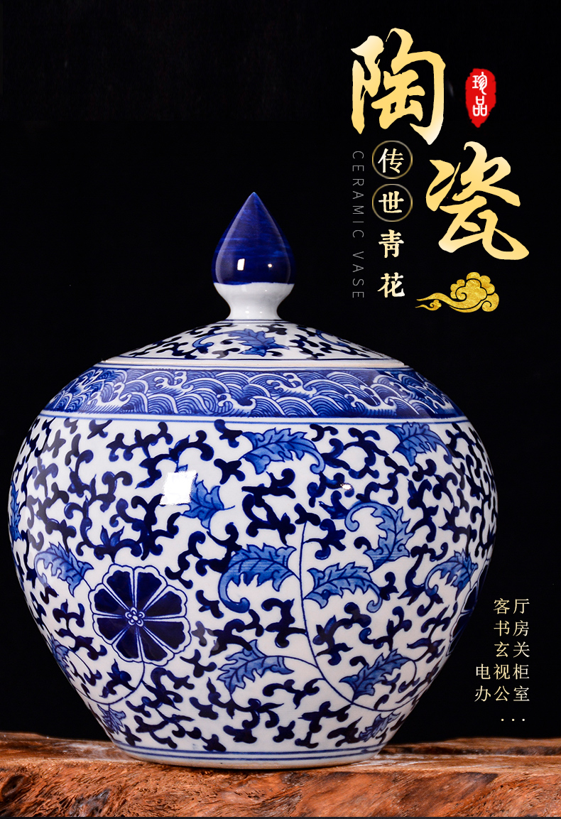 Jingdezhen ceramics pu 'er tea pot with cover seal Chinese blue and white porcelain decoration furnishing articles large sitting room