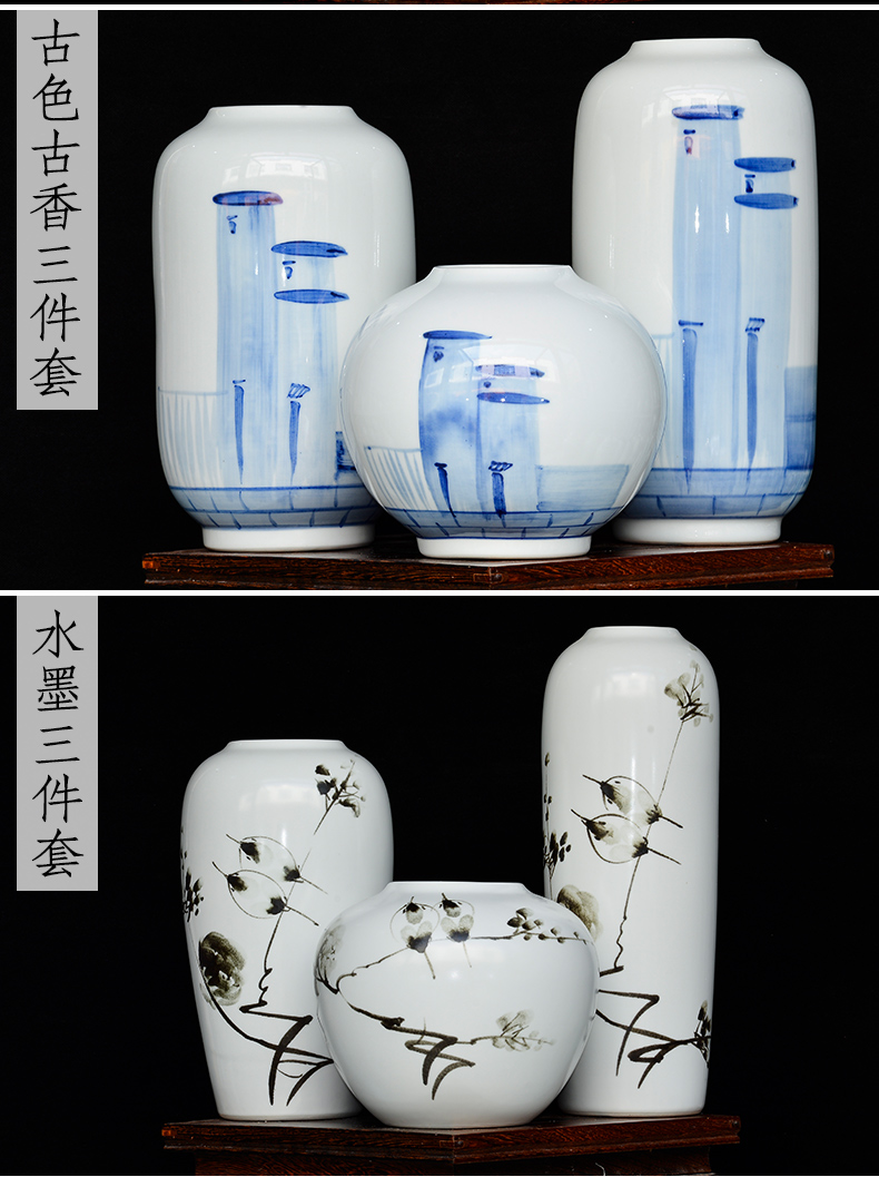 Jingdezhen ceramic flower arranging dry flower vase of new Chinese style household to decorate the living room TV ark, wine handicraft furnishing articles