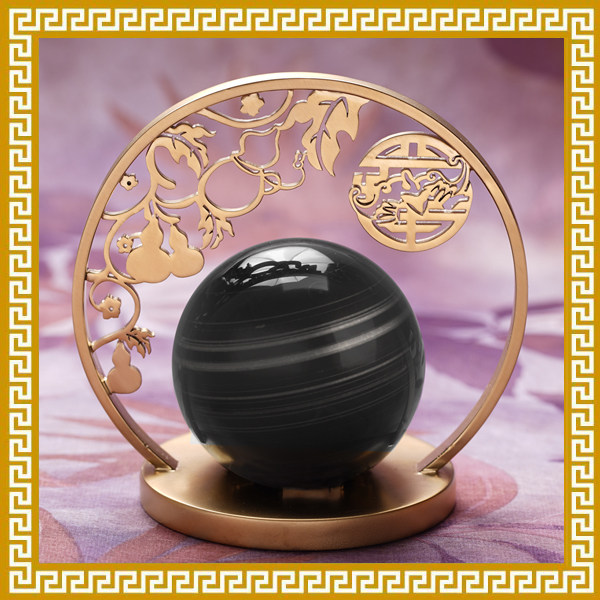 The Black Light of Mak Ling-Ling Jiqing-Health Xu May Ball