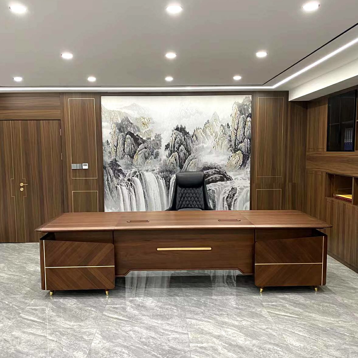 New Chinese Boss Table President Table Hu Peach Solid Wood Large Bandae Brief Modern Desk Chair Composition