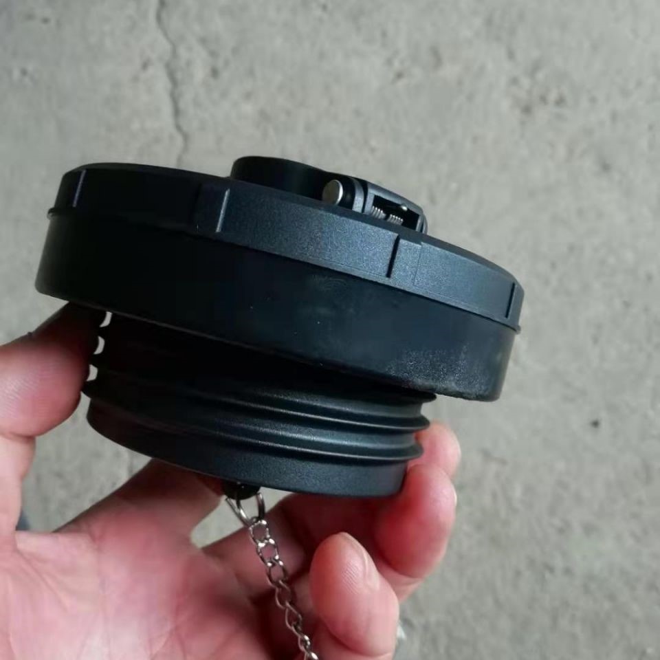 Wuzheng Aochi V6X6 fuel tank cap