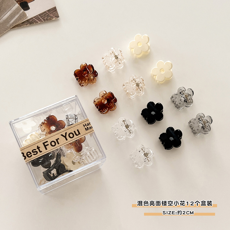 images 25:The small number Liu Hai scratched the hair jewelry on the side of the hairpin 2023 new princess head shredded hair jacket head hairpin
