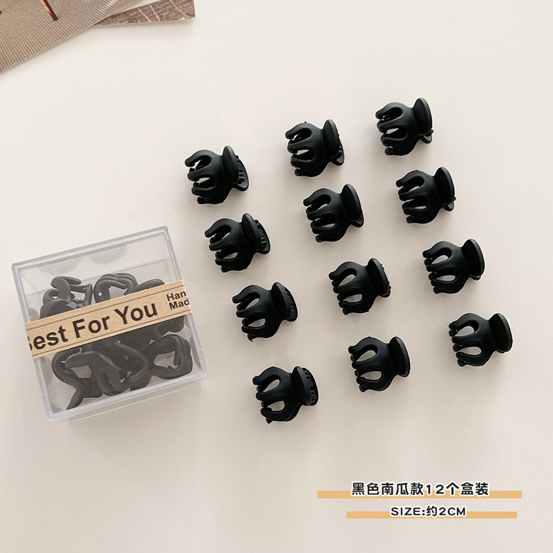 images 4:The small number Liu Hai scratched the hair jewelry on the side of the hairpin 2023 new princess head shredded hair jacket head hairpin