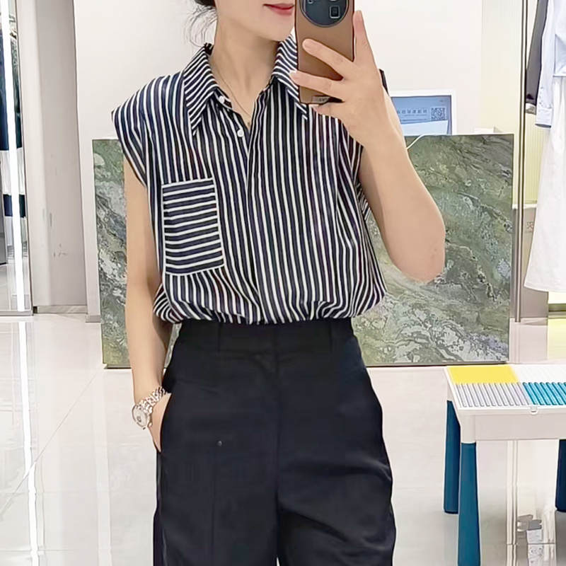 Cotton Sleeveless Navy Style Lapel Blue and White Striped Shirt for Women, New Summer 26 Style, Loose, High-End, Stylish, Age-Reducing Top