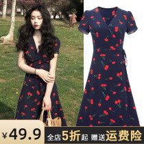 Pregnant women winter floral dress High sense 2021 new short man out fashion winter dress foreign style