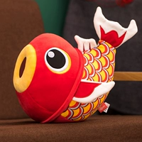 Красный кои