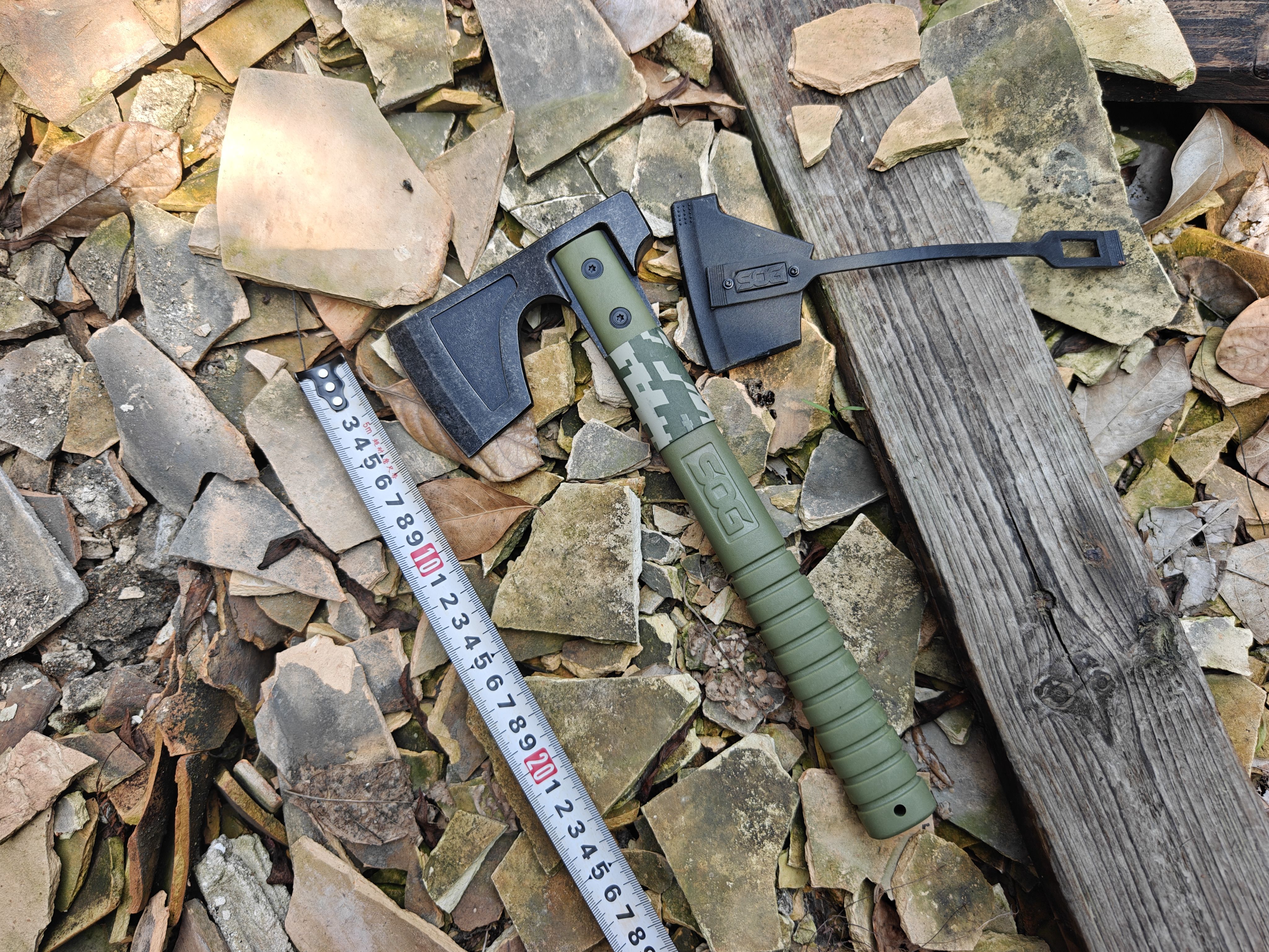 美版SOG做旧营地斧：工兵斧中的艺术品，你值得拥有的正品进口神器！