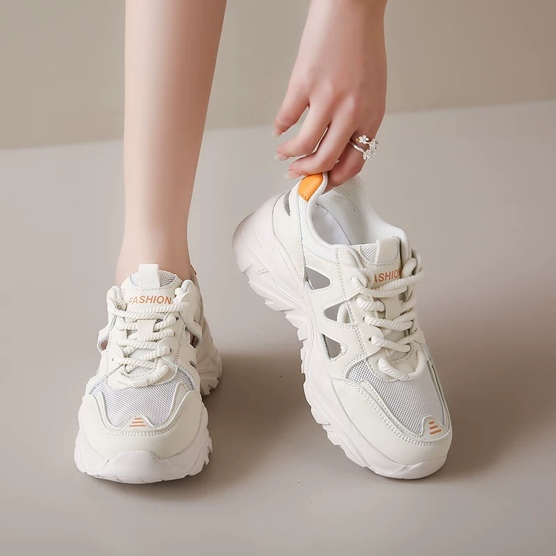 Steading shit, soft bottom hollow sneakers women's net shoes summer 2024 new breathable mesh daddy shoes hole sandals