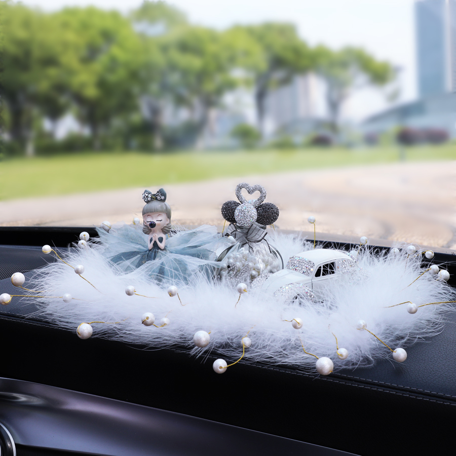 Puff skirt bubble princess girl car ornaments feather non-slip pad car aromatherapy high-end ladies car accessories