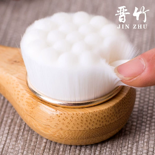 Японское мягкое очищающее молочко для умывания от черных точек, глина, сужает поры