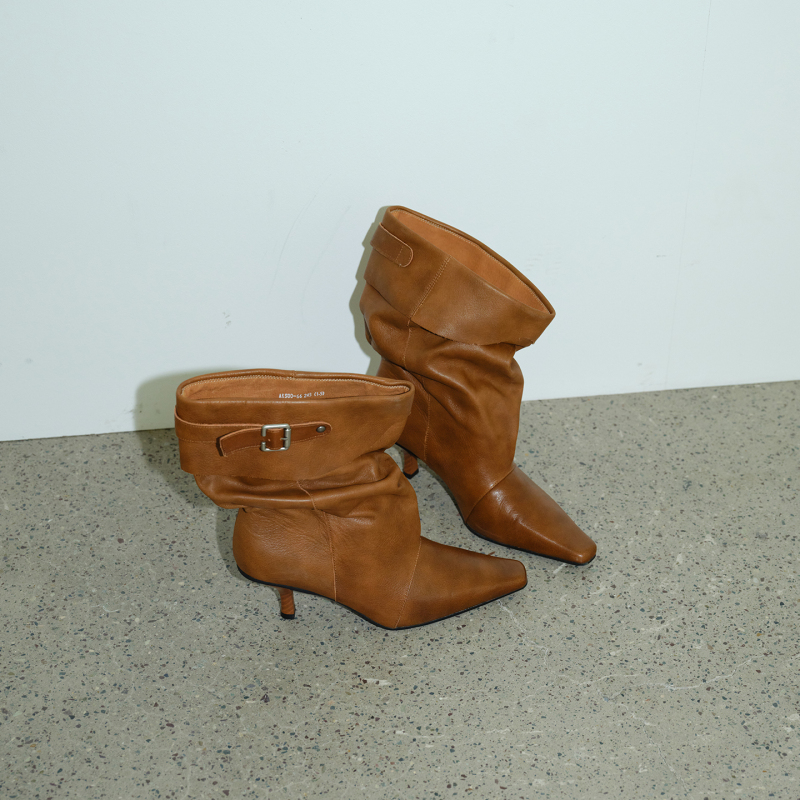 Jiang Zhenyu's Same Style Maltelle Original Retro Handmade Pointed Toe Short Boots for Women, Brown Leather Stiletto Boots Jiang Zhenyu's Same Style Maltelle Original Retro Handmade Pointed Toe Short Boots for Women, Brown Leather Stiletto Boots