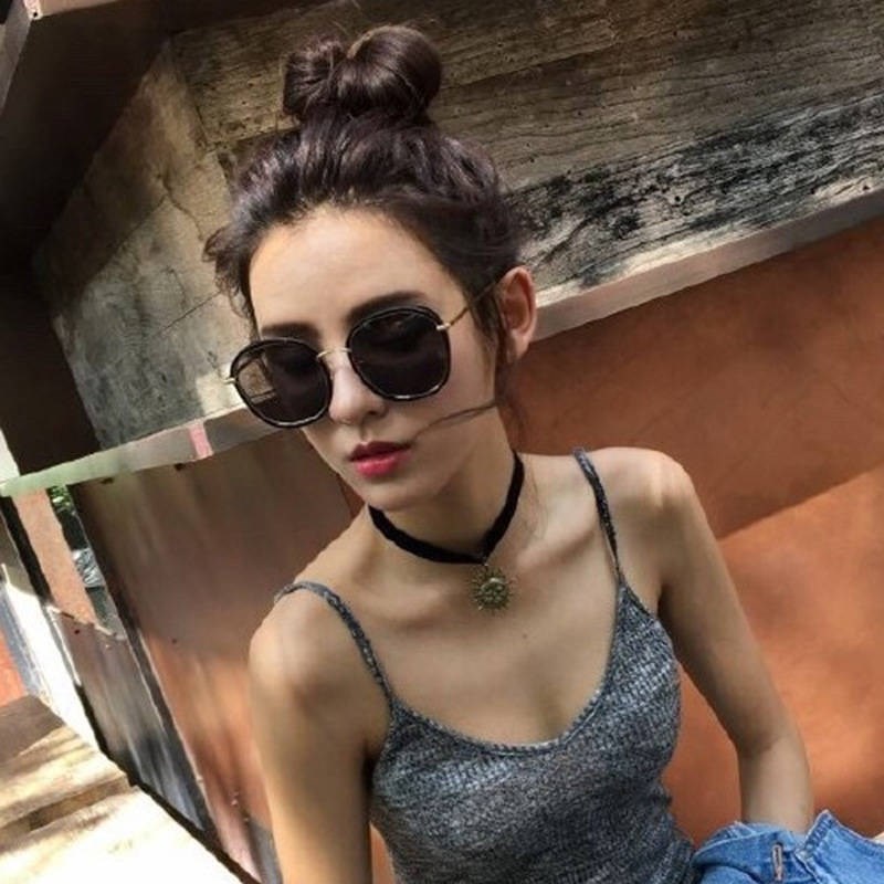 Black coarse frame glasses sunglasses female tide 2020 Korean version GM tennis red stars with the same personality round face sunglasses street racket