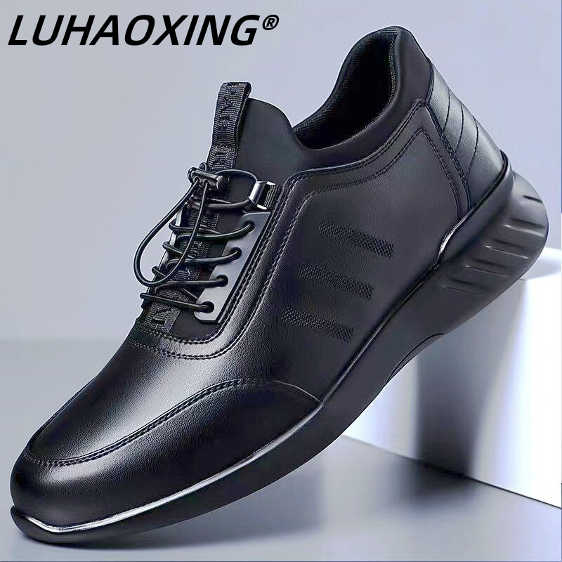 Men's Leather Shoes 2026 New Summer Style Genuine Leather Breathable Sports Casual Shoes Men's Soft-Soled Lightweight Height-Increasing Shoes