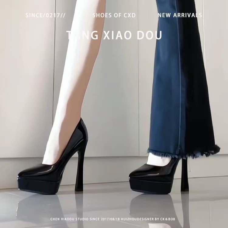 2025 New Black High-Heeled Shoes, French-Style Waterproof Platform, Thick Sole, Comfortable, Elegant, Socialite Style, Pointed Toe, Versatile Work Shoes 2025 New Black High-Heeled Shoes, French-Style Waterproof Platform, Thick Sole, Comfortable, Elegant, Socialite Style, Pointed Toe, Versatile Work Shoes