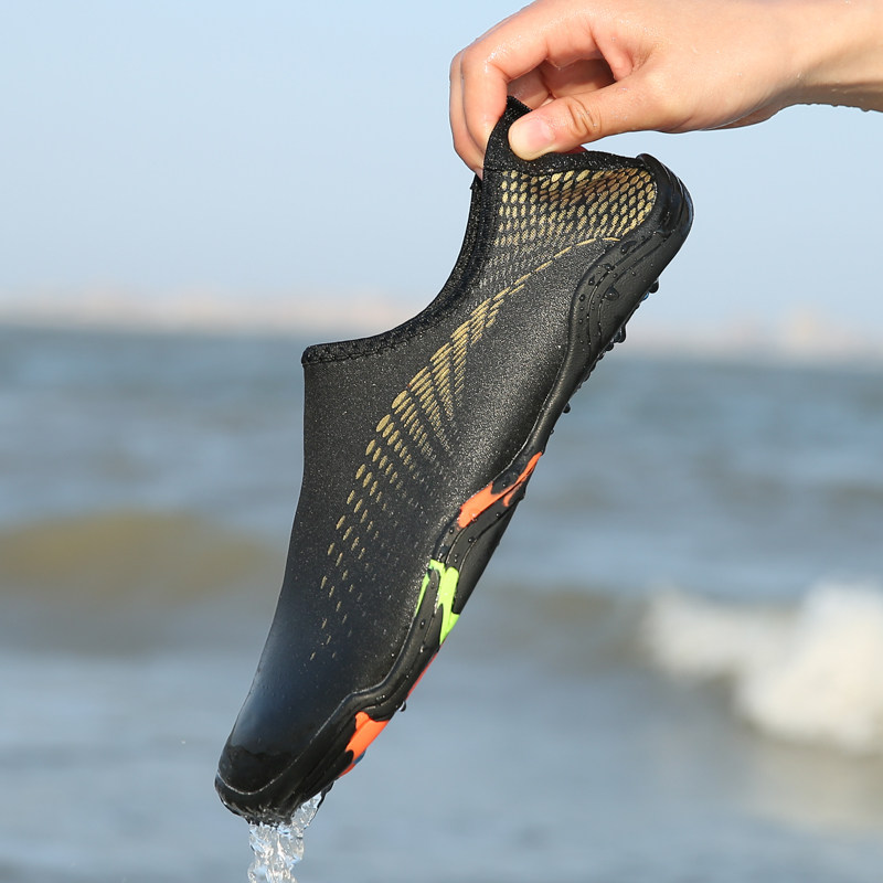 Beach shoes men's and women's wading shoes Trekking shoes speed drying breathable non-slip couple adult diving shoes socks snorkeling swimming