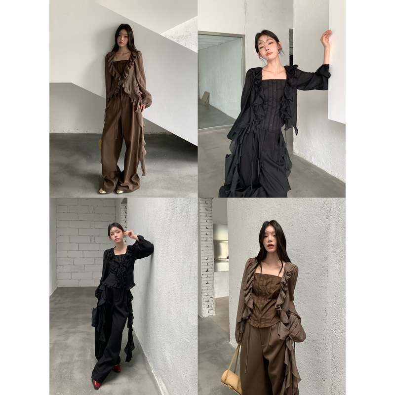 【Ywyw26F/W】Ruffled Tie-Up Lantern Sleeve Top + Ruffled Wide-Leg Pants Set 7628 【Ywyw26F/W】Ruffled Tie-Up Lantern Sleeve Top + Ruffled Wide-Leg Pants Set 7628