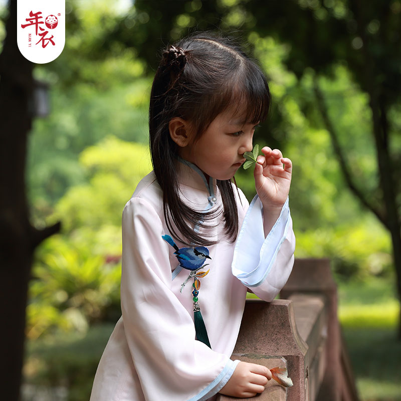 mùa xuân mới và mùa hè mới Chunxi phù hợp với mùa thu han quần áo cô gái con trai cổ áo cô gái Tang váy.