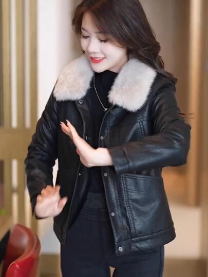 Leather jacket women's 2025 autumn and winter new temperament retro commuter big fur collar short velvet jacket casual top