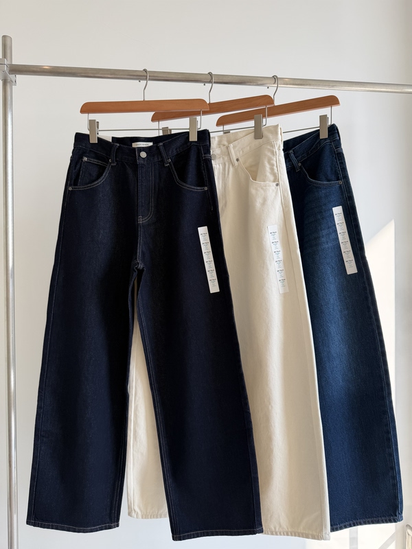 Three-Color Jeans Exchange Link Three-Color Jeans Exchange Link