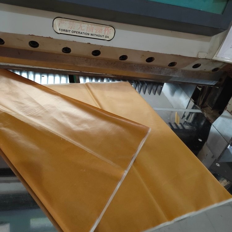 Industrial anti-rust paper reel metal bearing mechanical packaging cowhide film vci vapor phase moisture wax oil explosion special offer