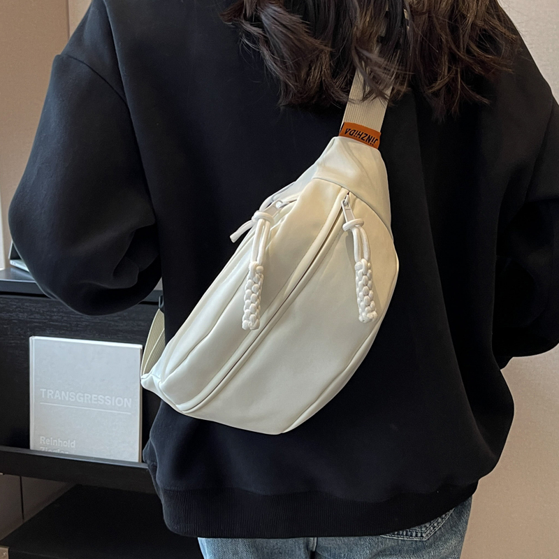 Sports Crossbody Bag Chest Bag for Women 2026 New Summer Super Popular Dumpling Bag Waist Bag Women's Cycling Shoulder Bag Men's Style