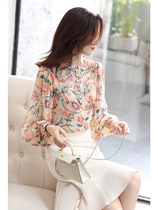 Floral silk shirt womens design sense niche 2021 spring and autumn new printing loose bubble sleeve top women